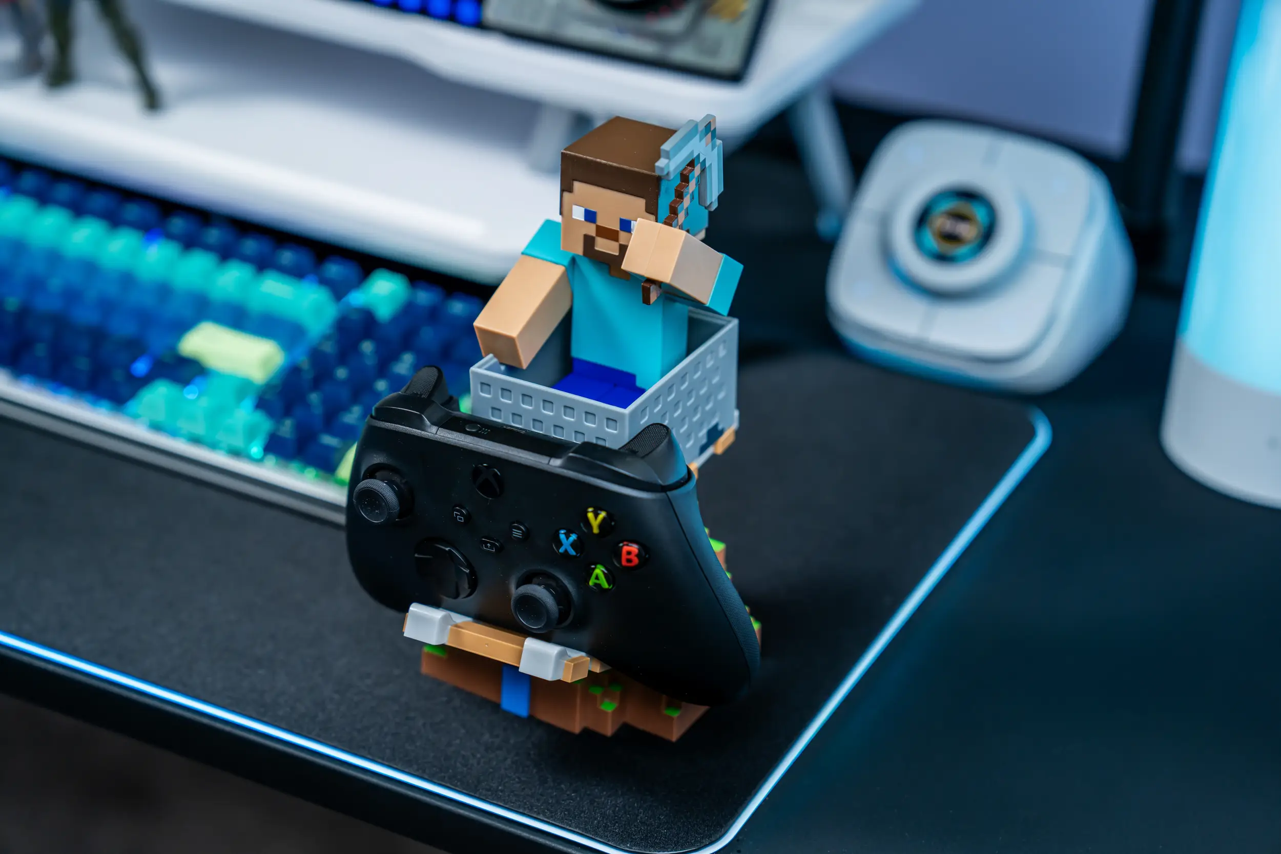 Good Loot Minecraft Steve Cable Guy R.E.S.T